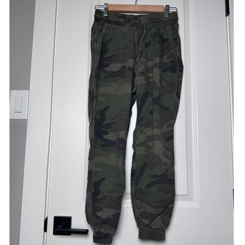 Hollister Womens Green Camouflage High-Rise Jogger Pants Size S Camo Drawstring